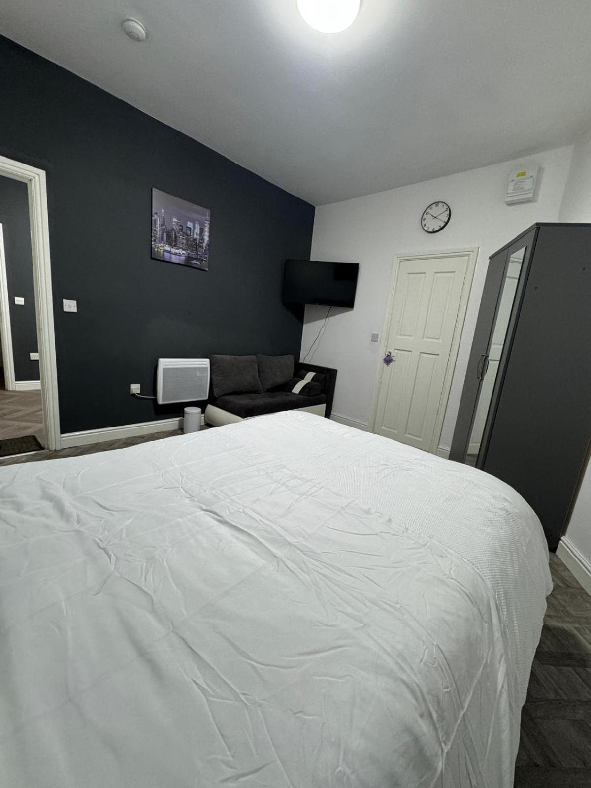 1 Bedroom Kitchen Flat Nottingham Buitenkant foto